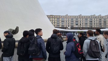 "Le Volcan" d'Oscar Niemeyer